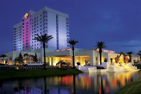 hotels near hard rock casino